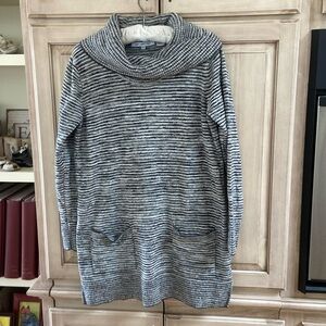 Eight Eight Eight sweater tunic sz XL